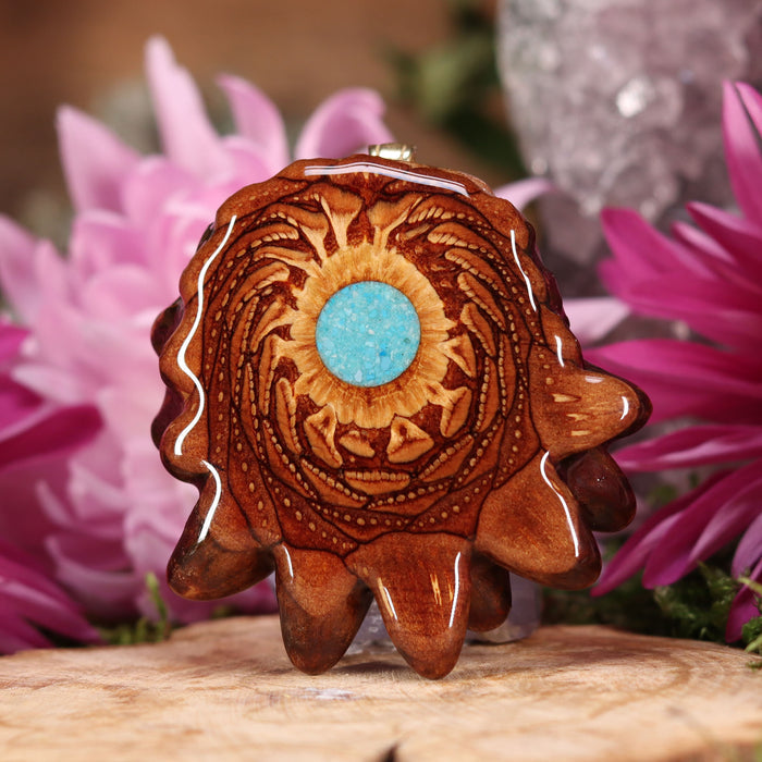 Crushed Turquoise (Glows)