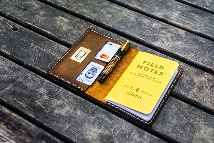 No.33 Personalized Leather Field Notes Cover - Crazy Horse Brown