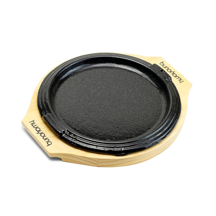 Round Iron Sizzling Steak Plate with Wood Base, 7.5"